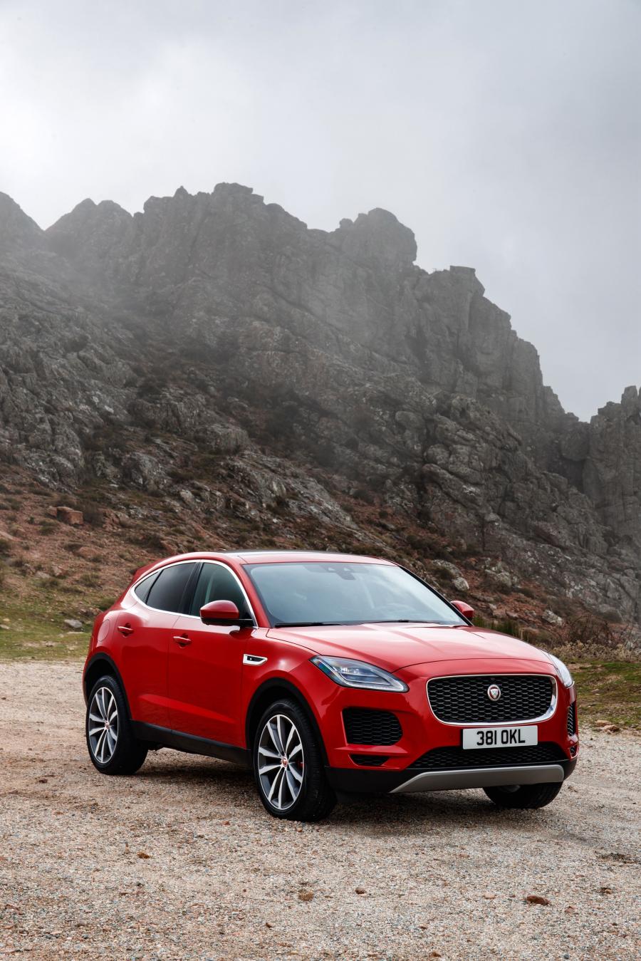  Jaguar E-Pace D240 AWD 2017 года  (WW) (фото 6 из 40)